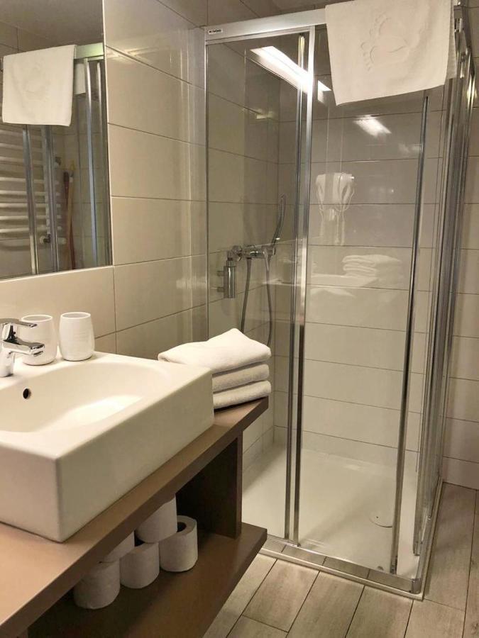 Atrakcyjny Apartament Czarna Gora Stronie Slaskie Luaran gambar